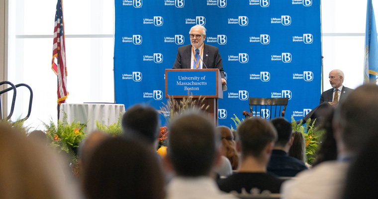 Chancellor speaks at Convocation