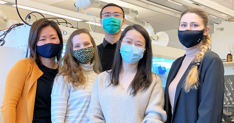 Assistant Professor of Chemistry Niya Sa with her research team.